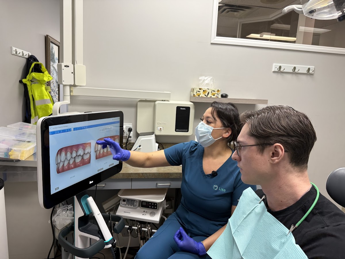 Dedicated Dental Care dental clinic in Abbotsford - Photo 9