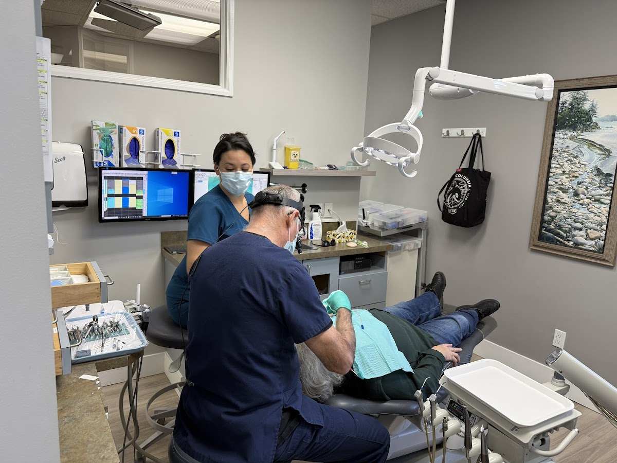 Dedicated Dental Care dental clinic in Abbotsford - Photo 10