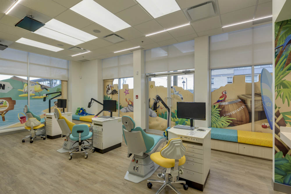 SmileTown Dentistry North Delta dental clinic in Delta - Photo 1