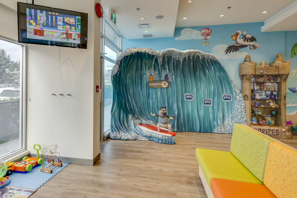 SmileTown Dentistry North Delta dental clinic in Delta - Photo 3