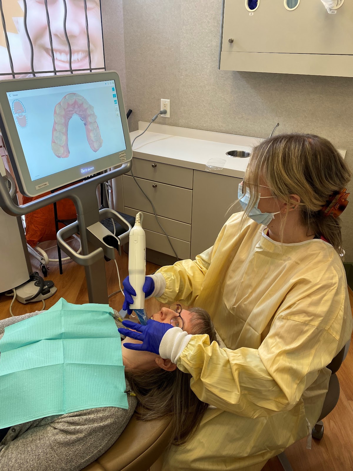 7 Oaks Dental Centre dental clinic in Abbotsford - Photo 5