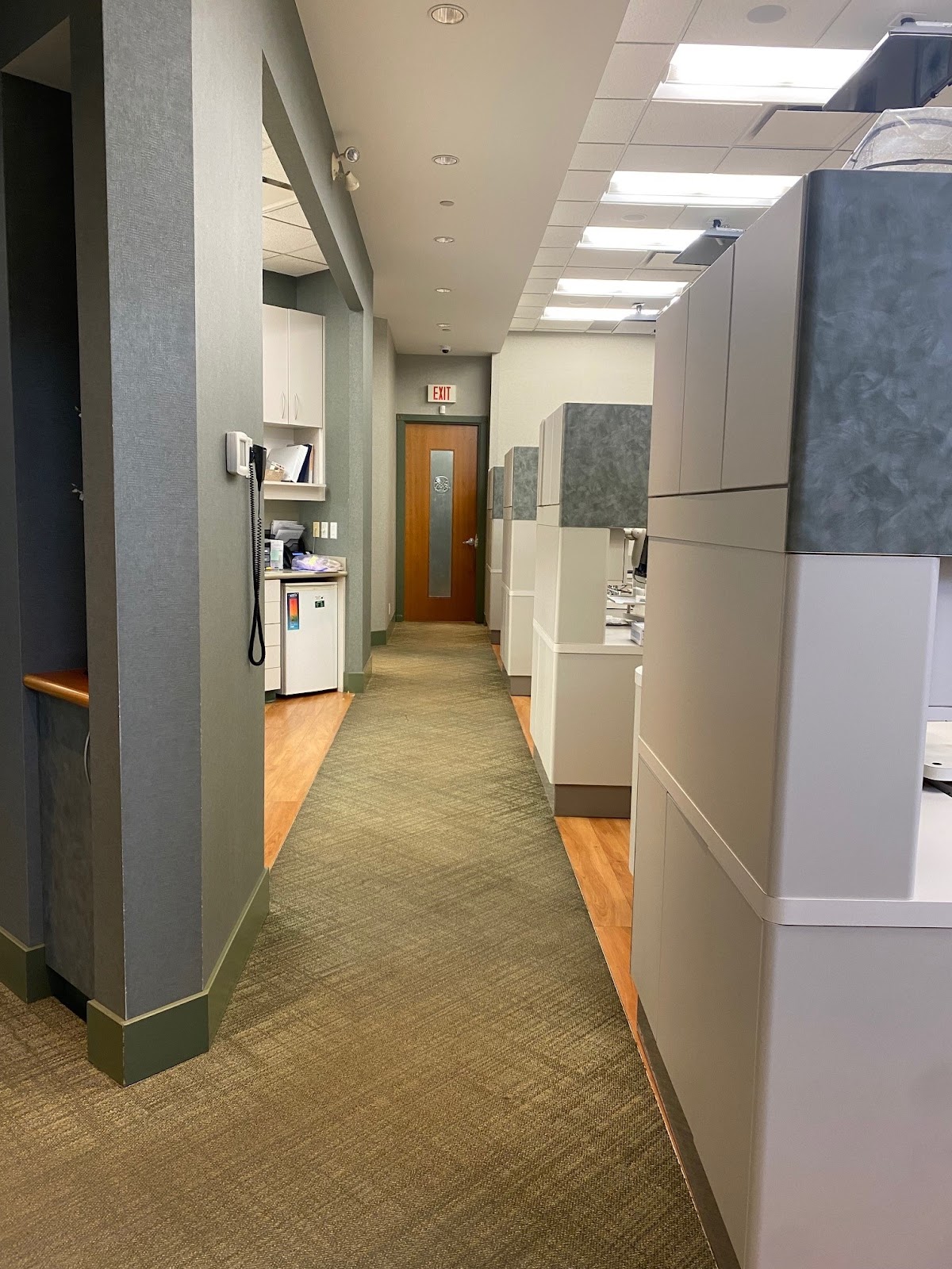 7 Oaks Dental Centre dental clinic in Abbotsford - Photo 9