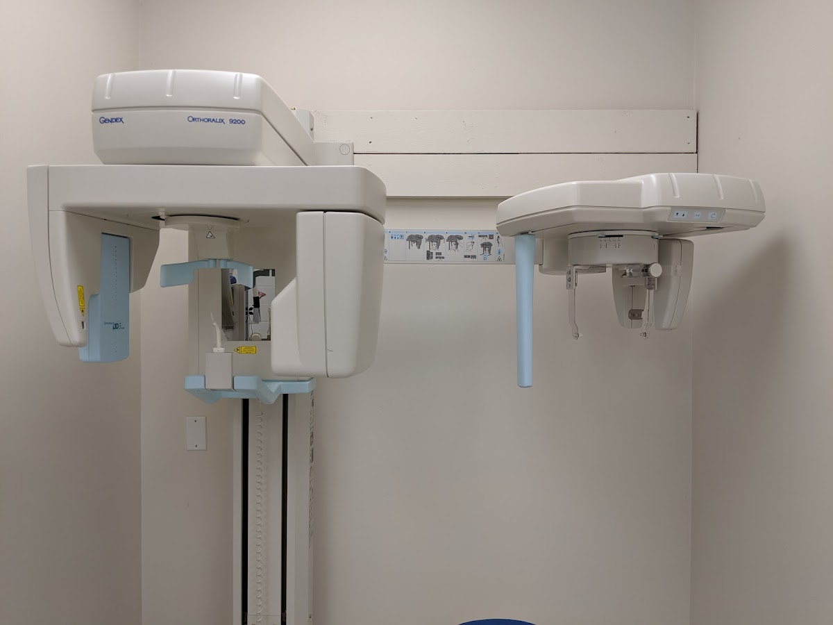Abbotsford Dental Centre dental clinic in Abbotsford - Photo 9