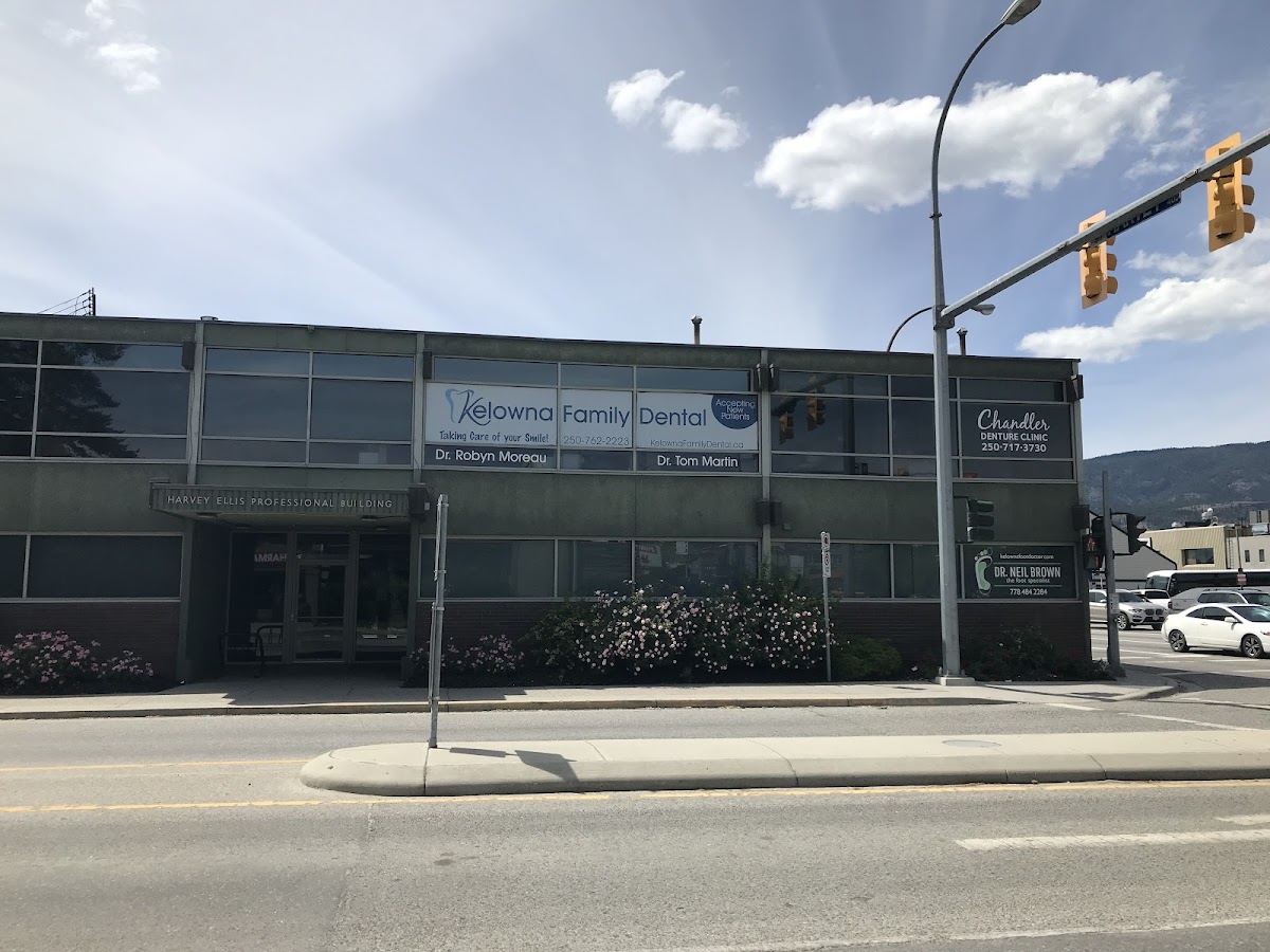 Kelowna Family Dental dental clinic in Kelowna - Photo 2