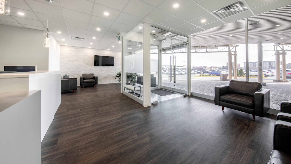 West Island Dental Clinic dental clinic in Pointe-Claire - Photo 1