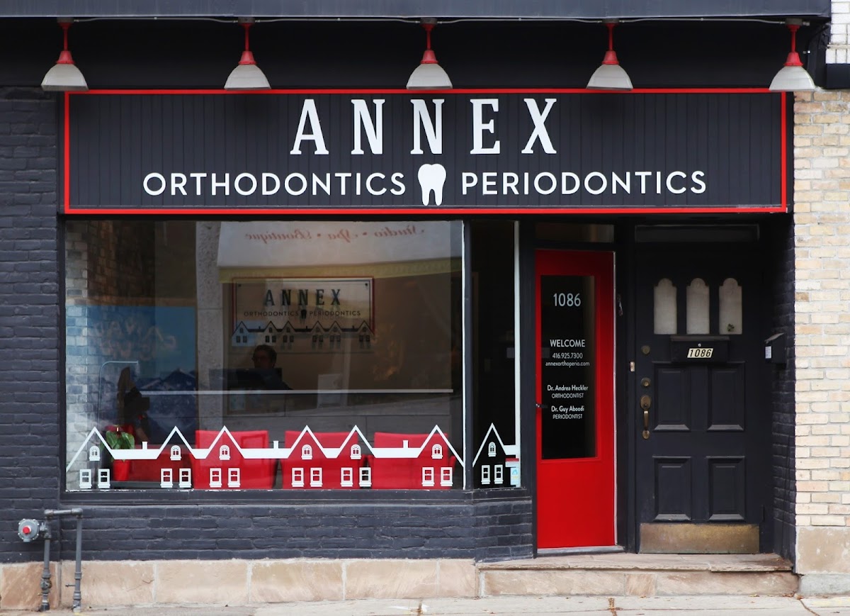 Annex Orthodontics and Periodontics dental clinic in Old Toronto - Photo 1