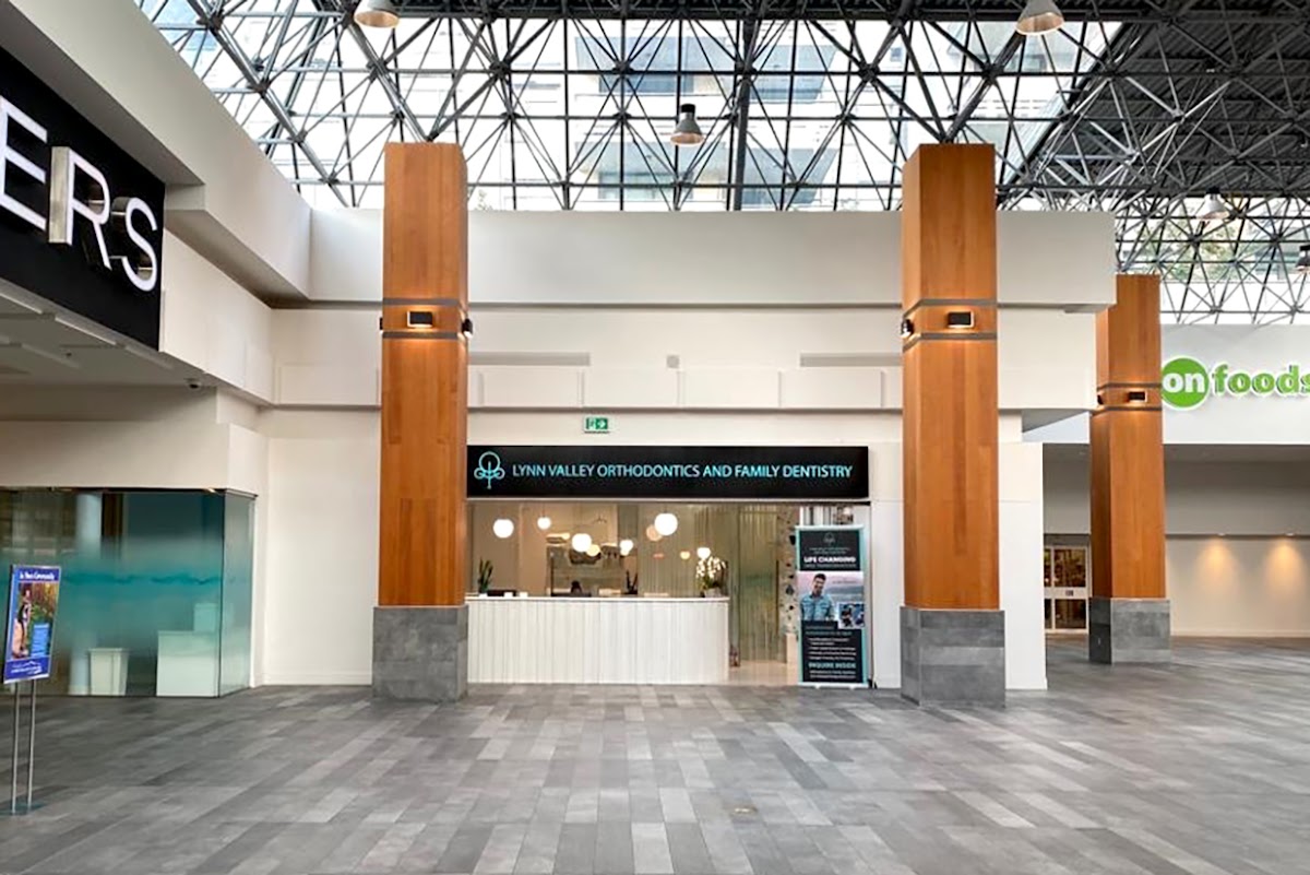 Lynn Valley Orthodontics and Family Dentistry dental clinic in North Vancouver - Photo 4