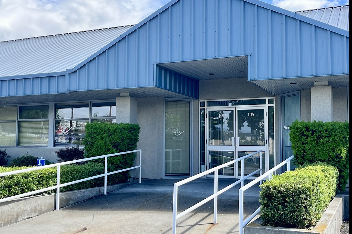 Dr. Sean M. Swift Dentistry dental clinic in Kelowna - Photo 1