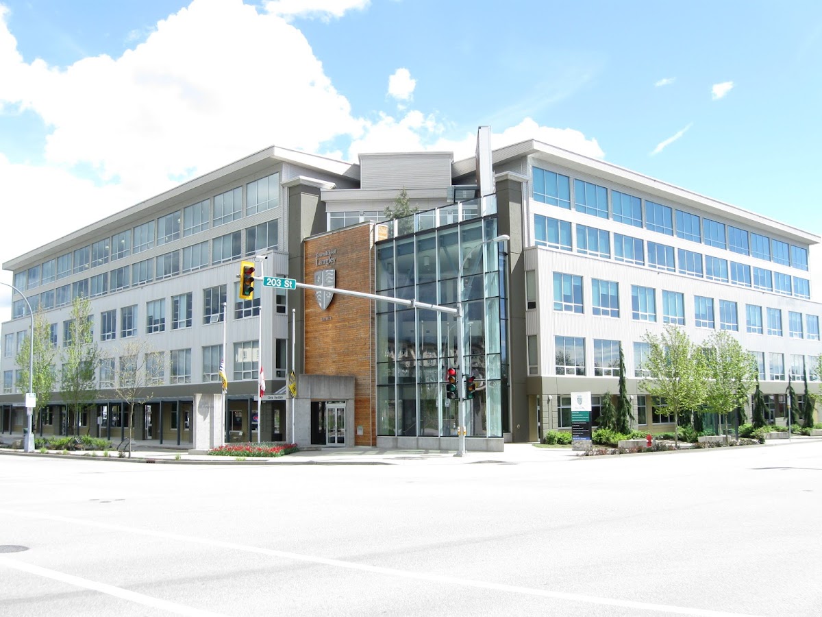 My Langley Dentist dental clinic in Langley - Photo 1