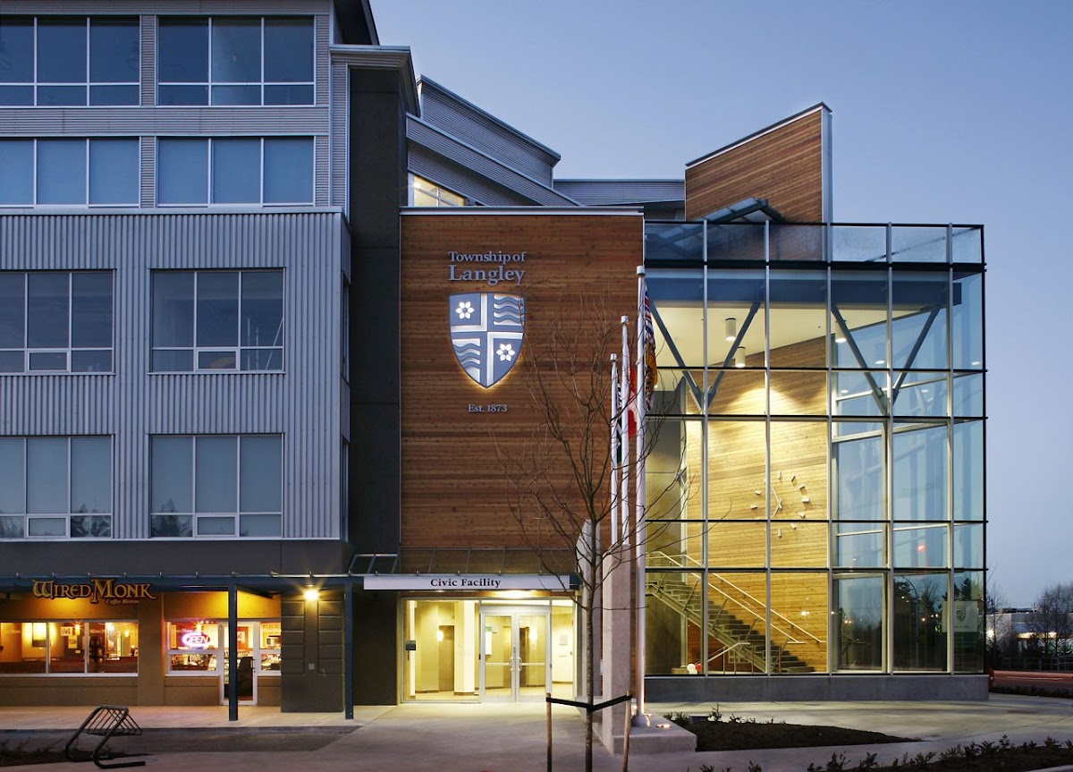 My Langley Dentist dental clinic in Langley - Photo 2