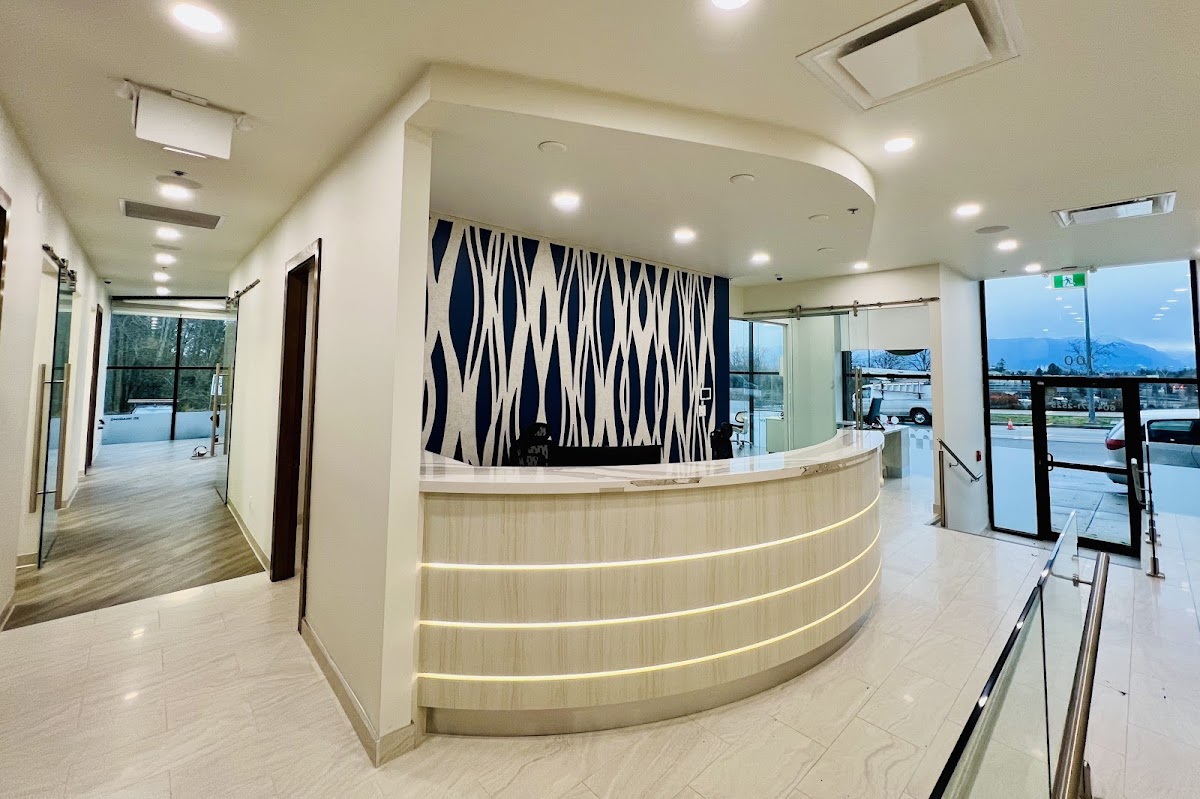 Platinum Dental Care Langley dental clinic in Langley Township - Photo 4
