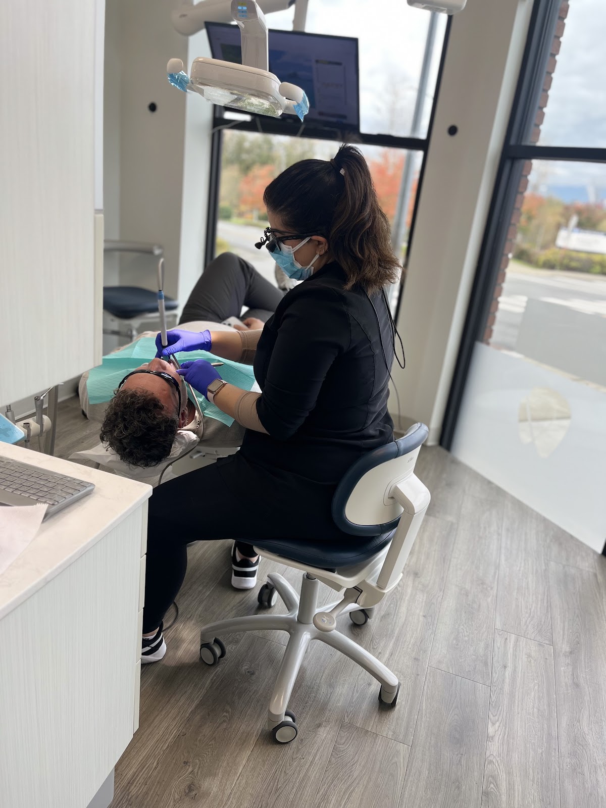 Platinum Dental Care Langley dental clinic in Langley Township - Photo 5