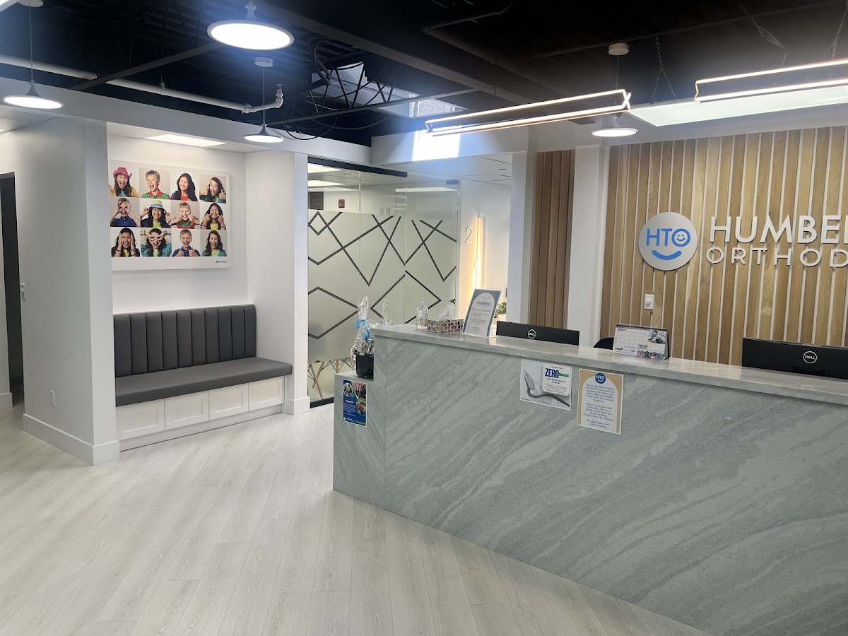 Humbertown Orthodontics dental clinic in Etobicoke - Photo 1