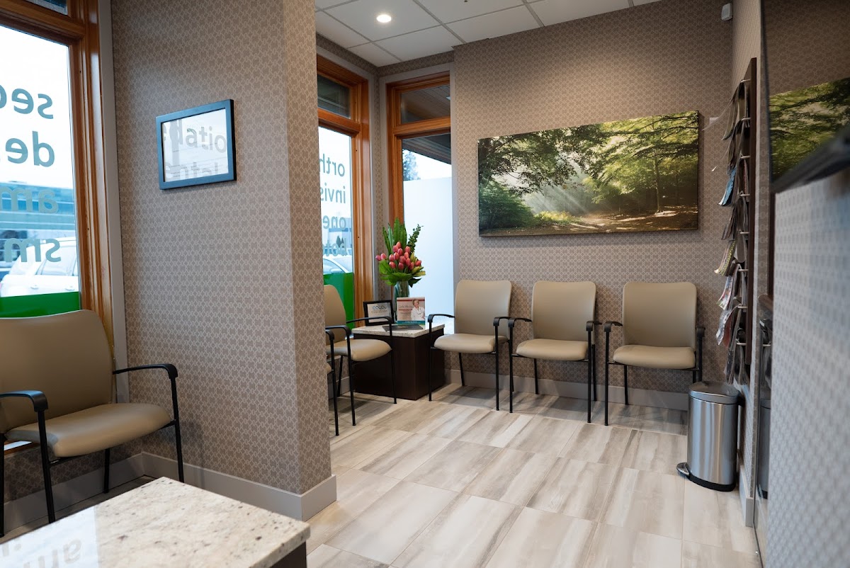 Sage Dental Implant & Smile Centre - Dentist Langley Township dental clinic in Langley Township - Photo 3