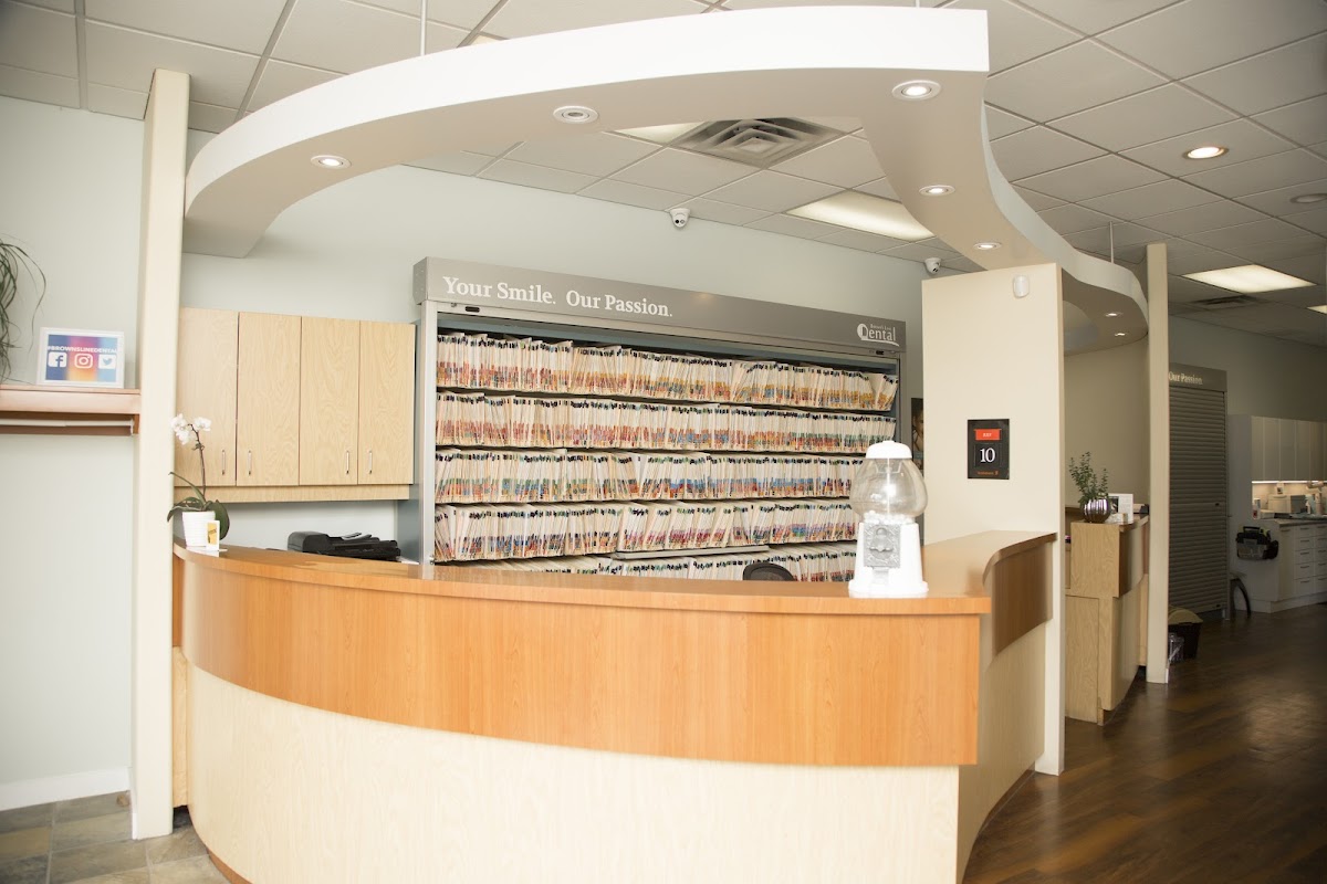 Browns Line Dental dental clinic in Etobicoke - Photo 4