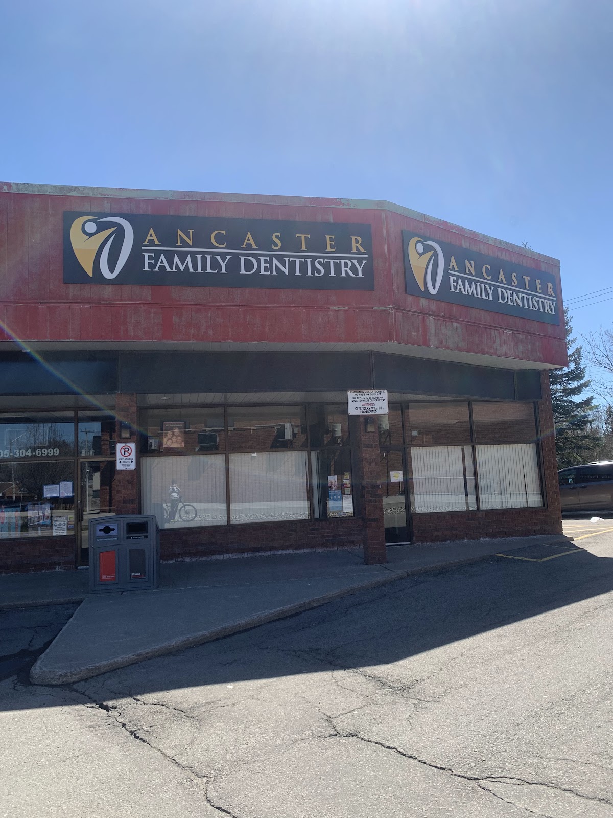 Ancaster Family Dentistry dental clinic in Hamilton - Photo 6
