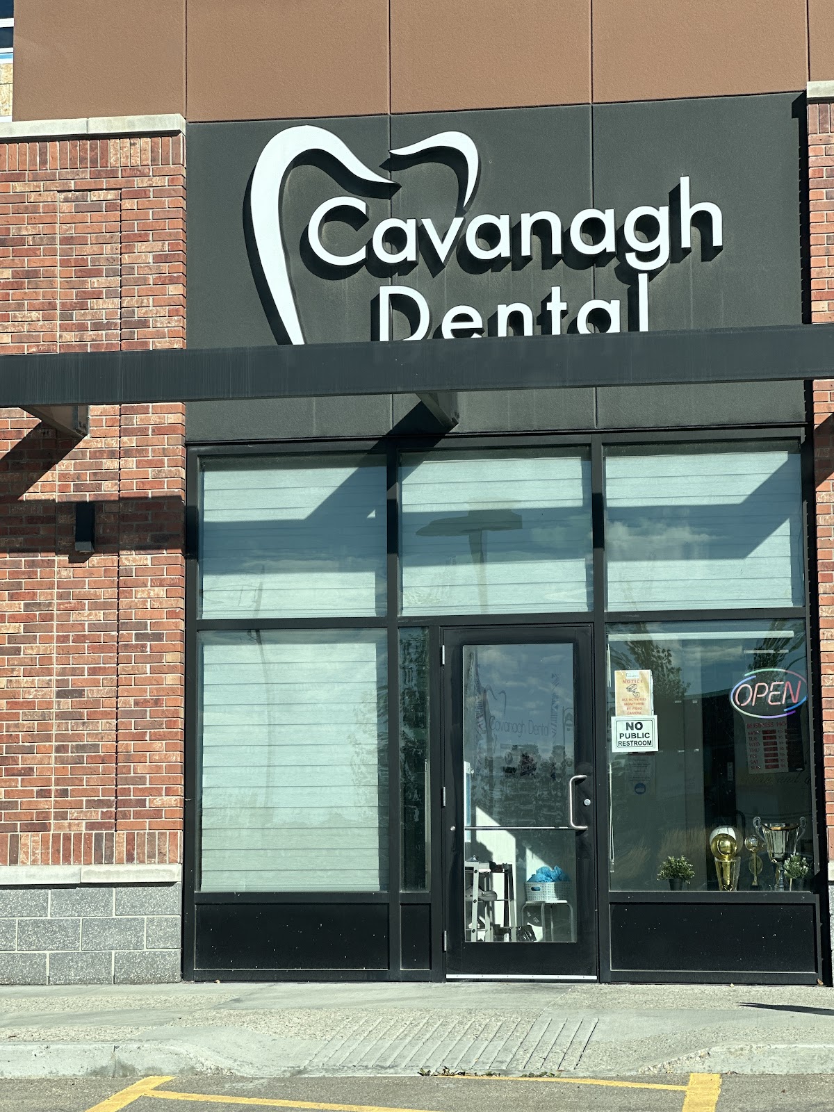 Cavanagh Dental dental clinic in Edmonton - Photo 8