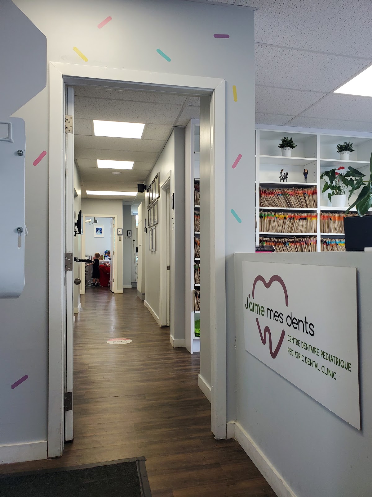 J'aime Mes Dents dental clinic in Westmount - Photo 8