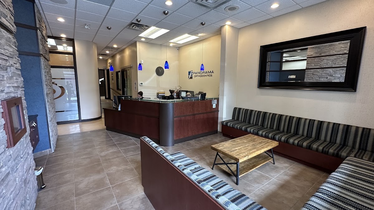 Panorama Orthodontics dental clinic in Surrey - Photo 2