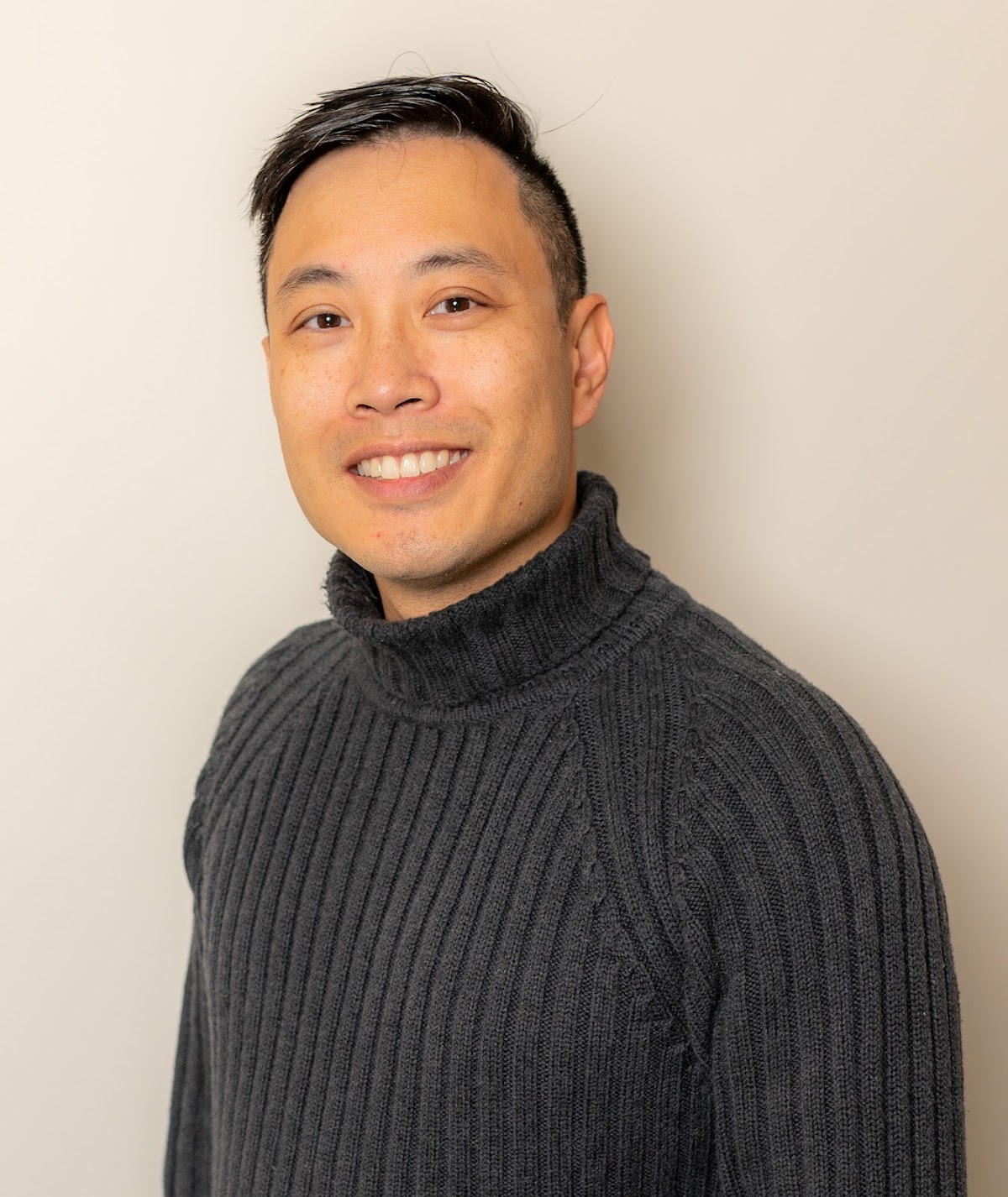 Pine Family Dental dental clinic in Vancouver - Photo 2