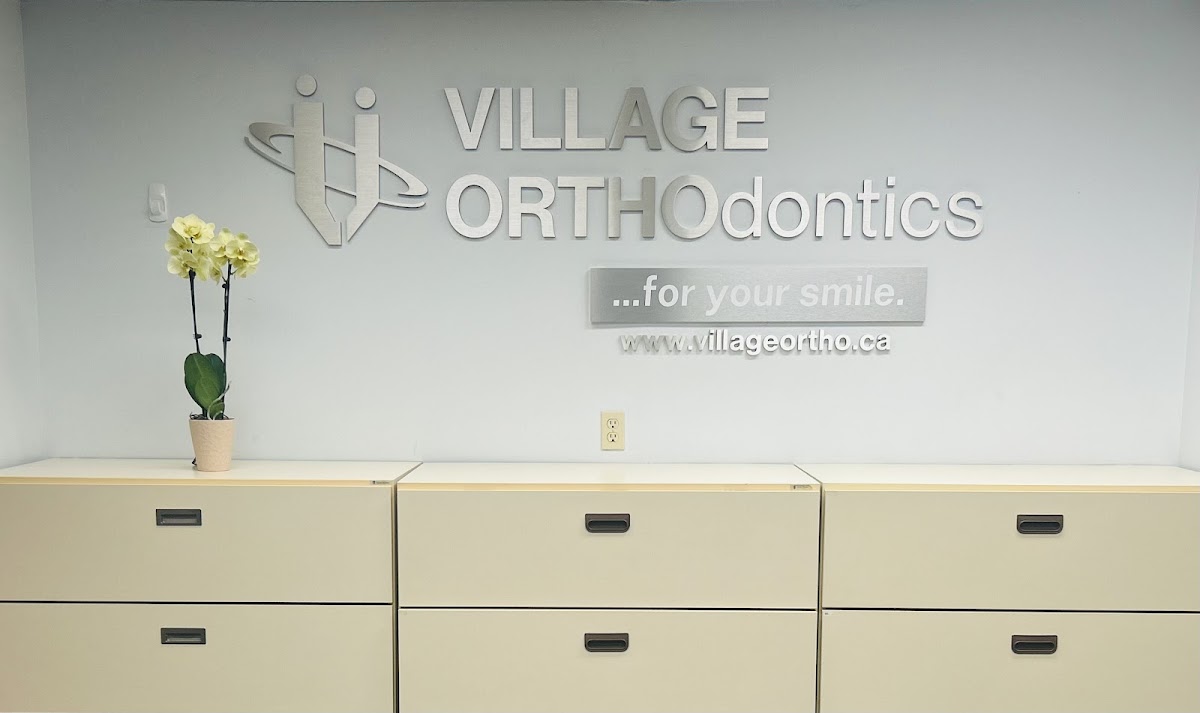 Village Orthodontics - Brampton dental clinic in Brampton - Photo 7