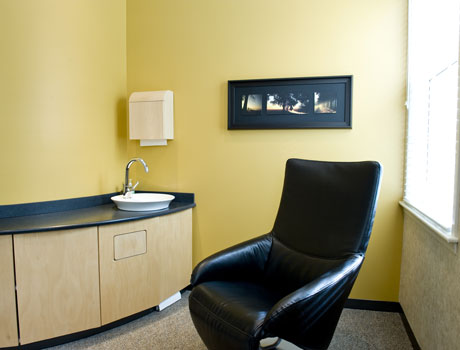 London Braces dental clinic in London - Photo 5