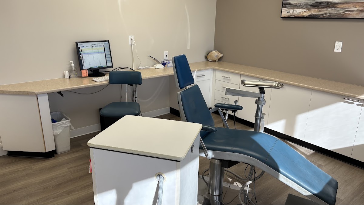 Rosang Vohn Dr Orthodontist dental clinic in Sidney - Photo 3