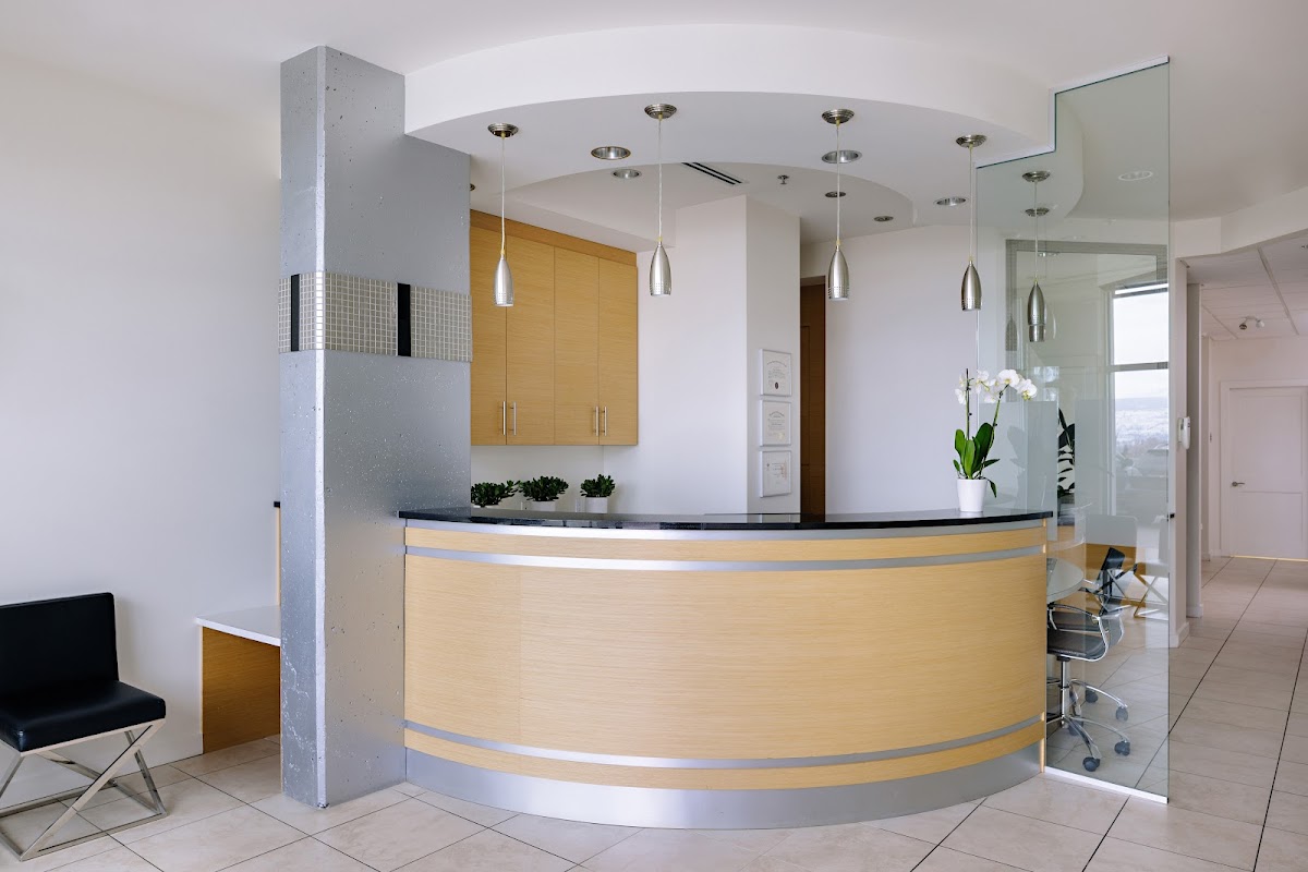 Alpha Dental Centre - CDCP Patients Welcome dental clinic in Kelowna - Photo 2