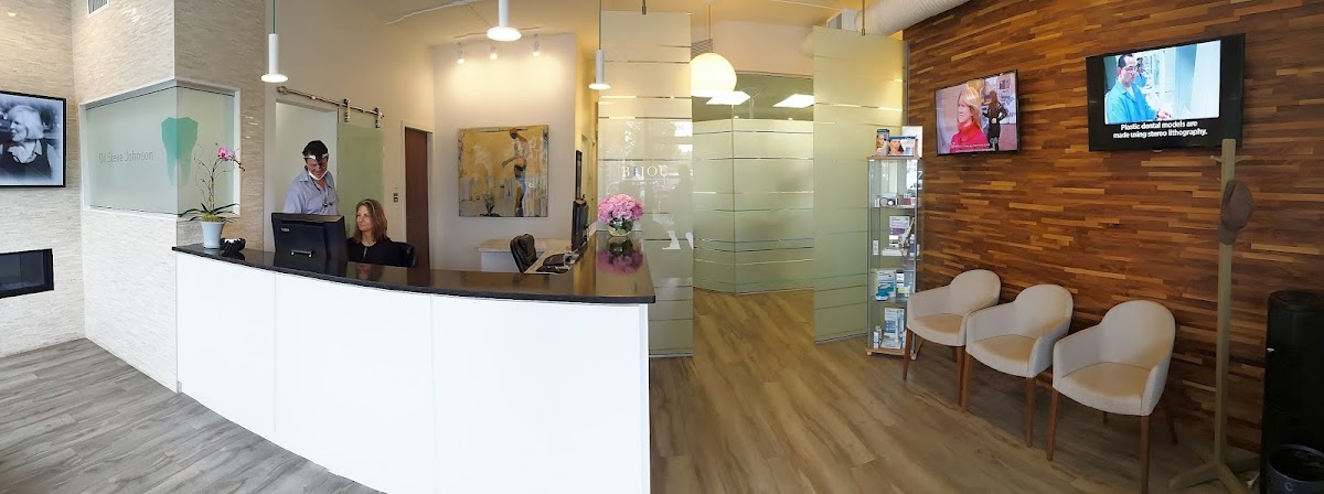 Midtown Kelowna Dental dental clinic in Kelowna - Photo 1