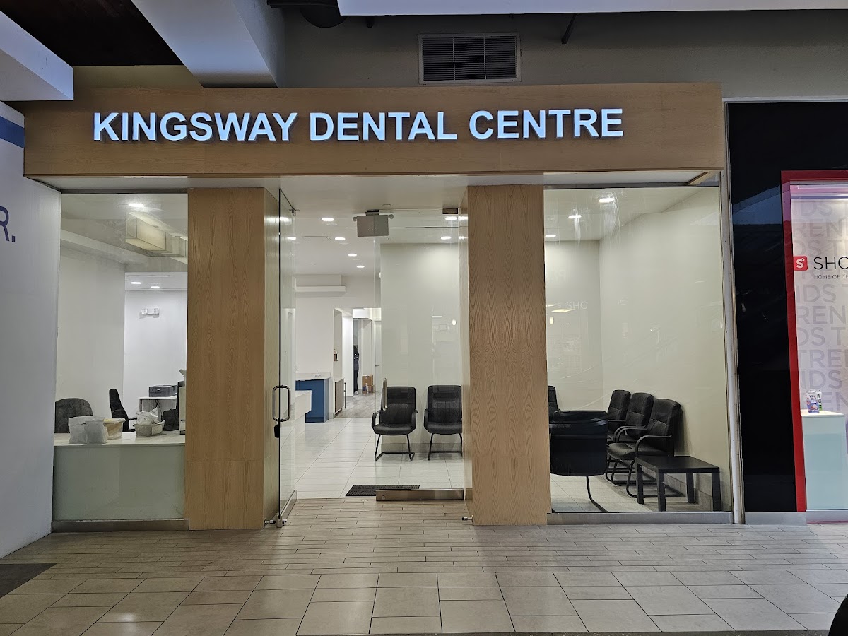 Kingsway Dental Centre dental clinic in Edmonton - Photo 3
