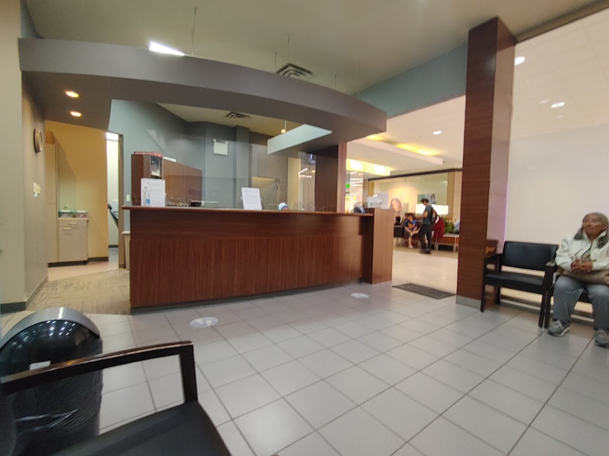 Kingsway Dental Centre dental clinic in Edmonton - Photo 4