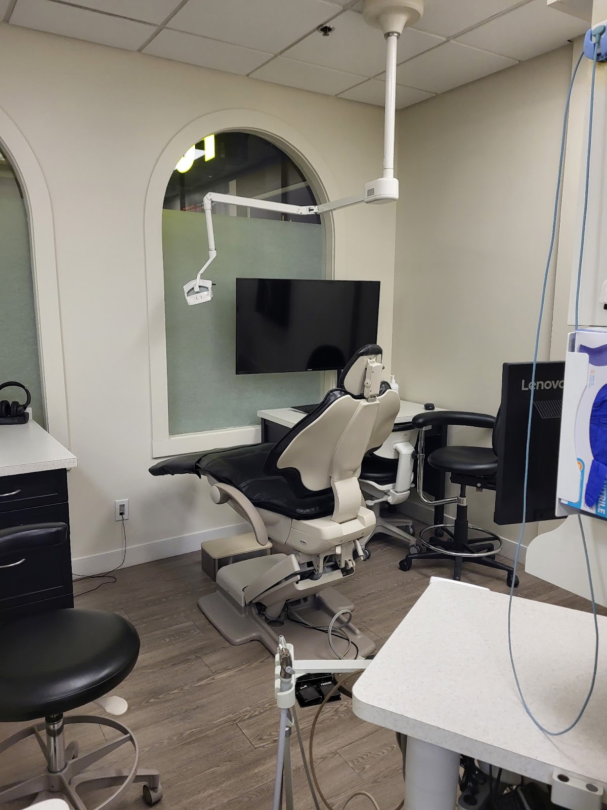 Orchard Park Dental & Implant Centre dental clinic in Kelowna - Photo 4