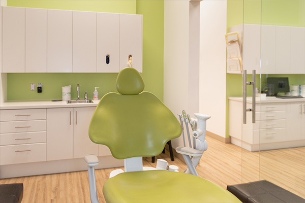Straight Smiles Kelowna dental clinic in Kelowna - Photo 6