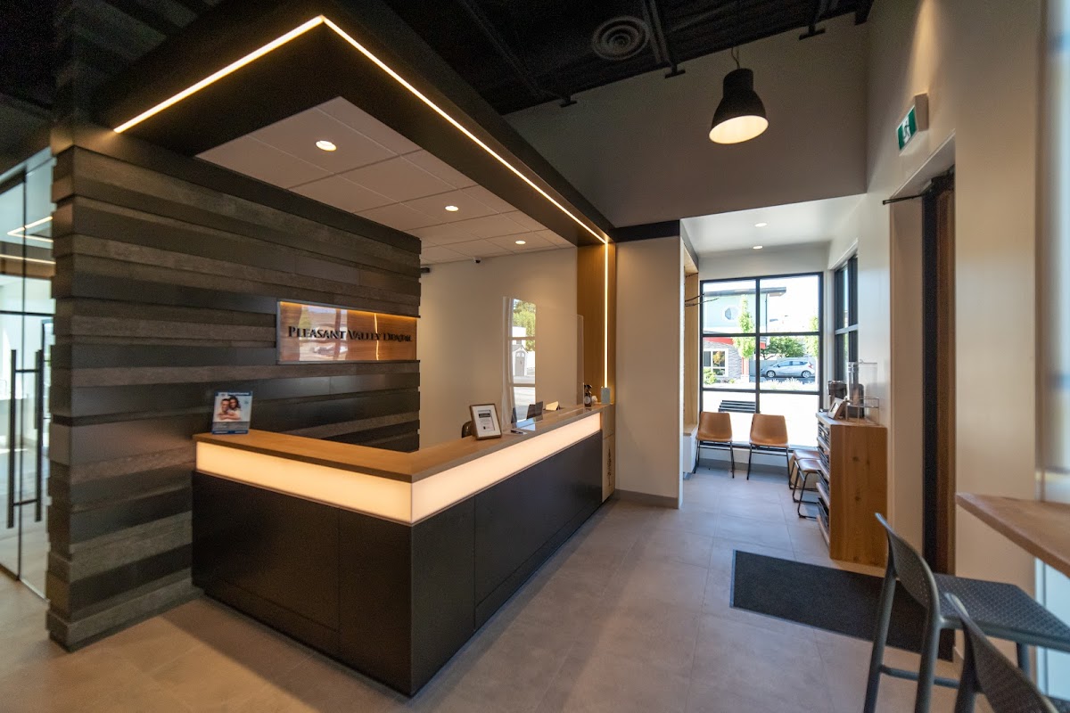 Pleasant Valley Dental dental clinic in Vernon - Photo 1