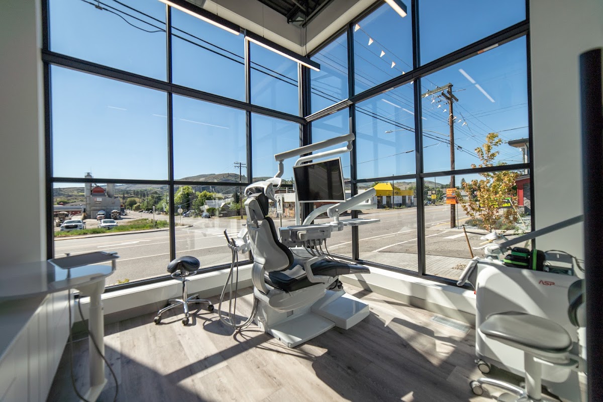 Pleasant Valley Dental dental clinic in Vernon - Photo 5