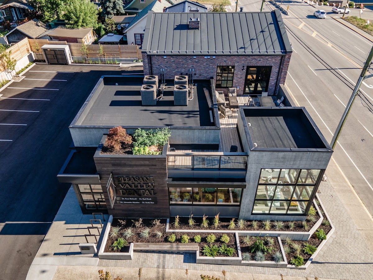 Pleasant Valley Dental dental clinic in Vernon - Photo 8
