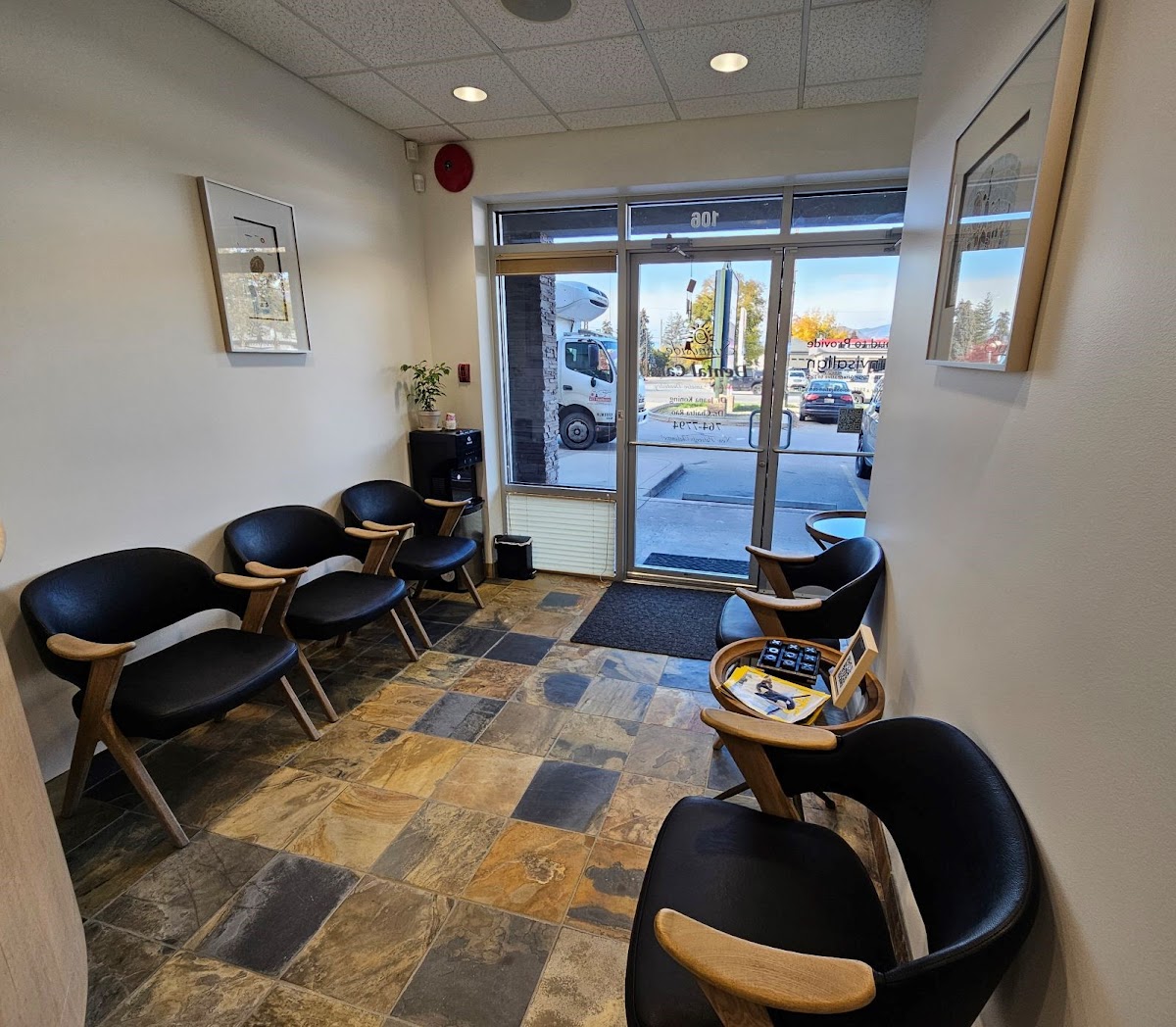 Sunnyside Dental Care dental clinic in Kelowna - Photo 10
