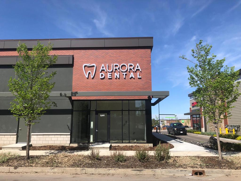 Aurora Dental dental clinic in Edmonton - Photo 4