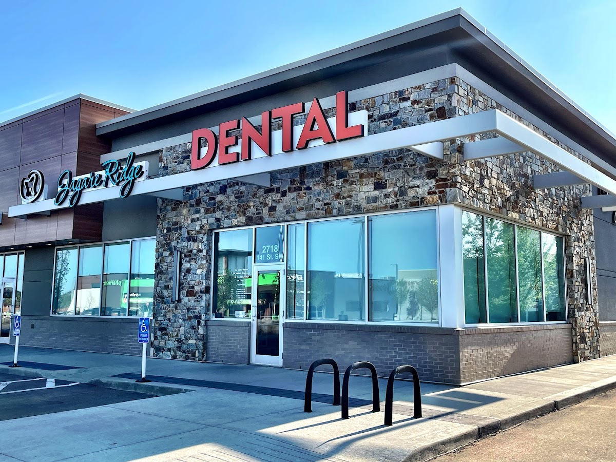 Jagare Ridge Dental dental clinic in Edmonton - Photo 4