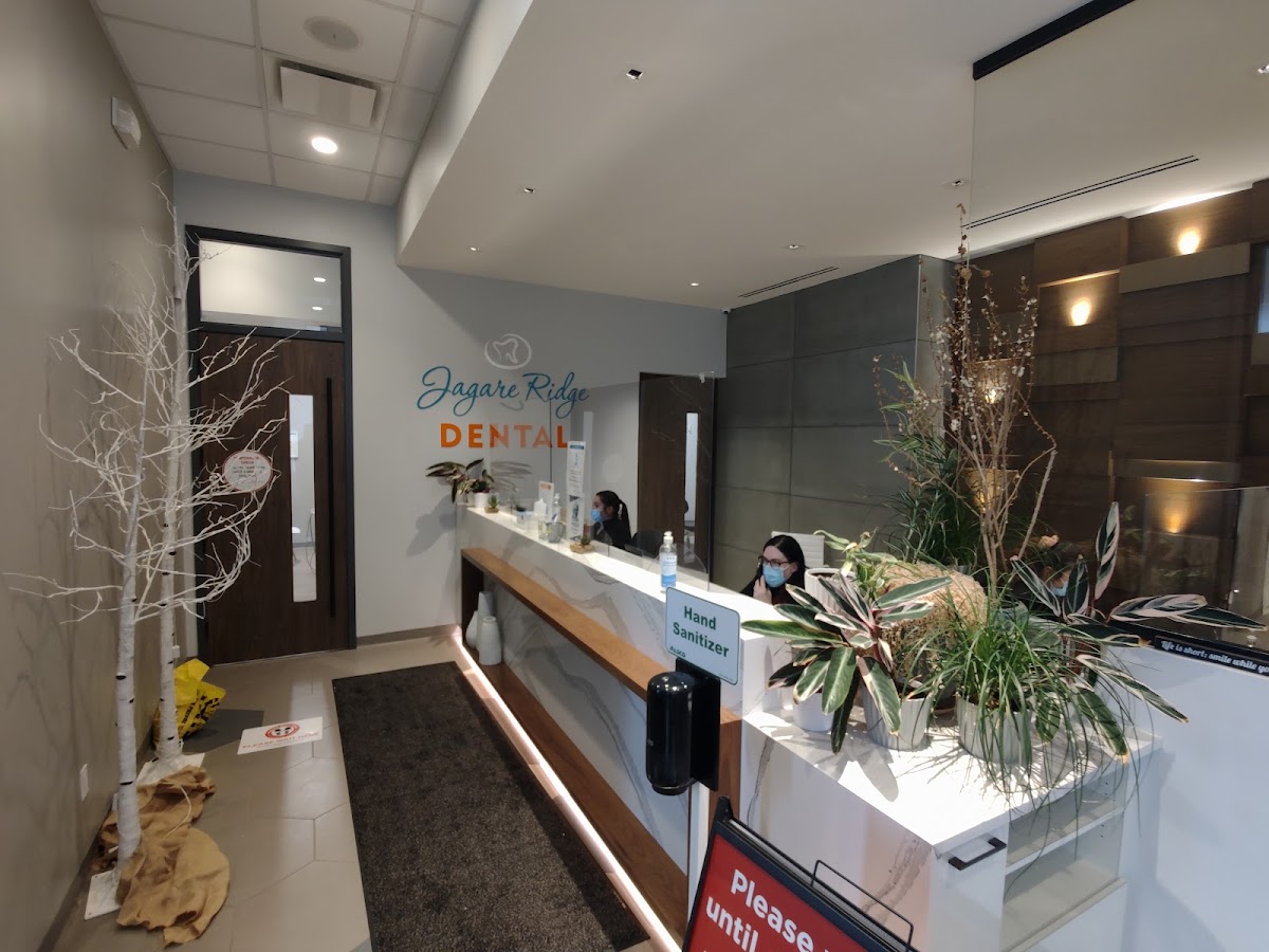 Jagare Ridge Dental dental clinic in Edmonton - Photo 6