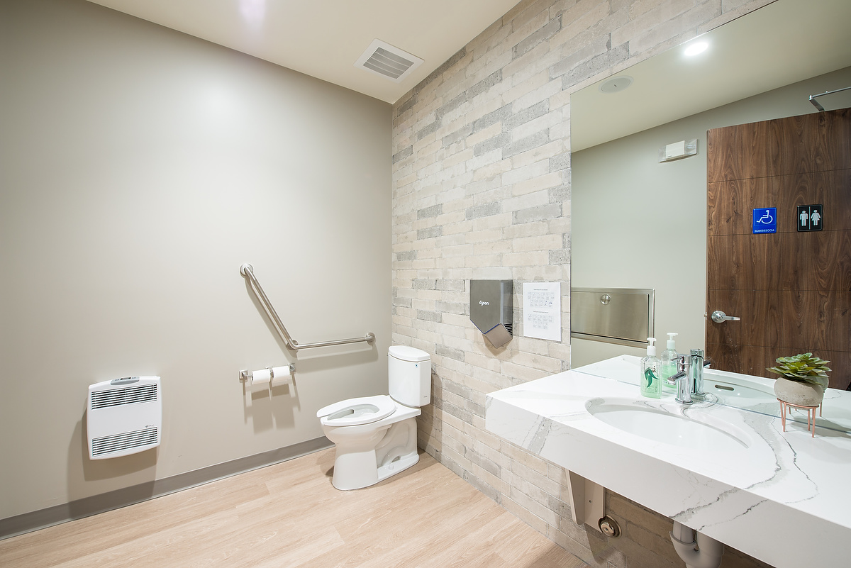 Jagare Ridge Dental dental clinic in Edmonton - Photo 9