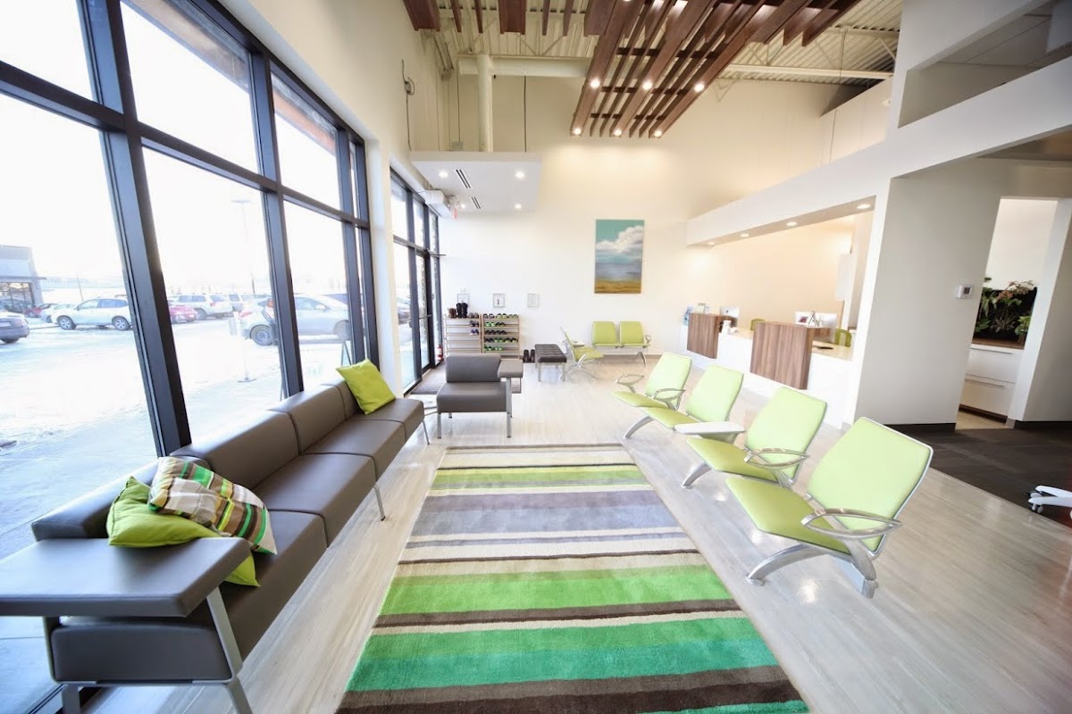 Southwest Smiles Dental Clinic dental clinic in Edmonton - Photo 1