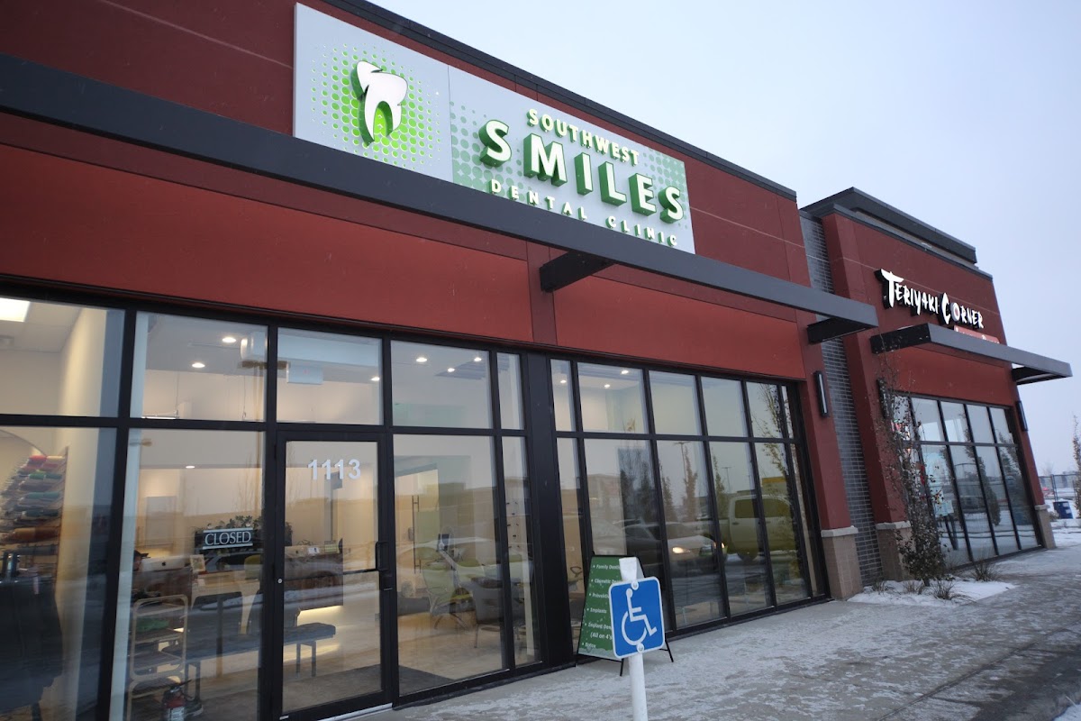 Southwest Smiles Dental Clinic dental clinic in Edmonton - Photo 4