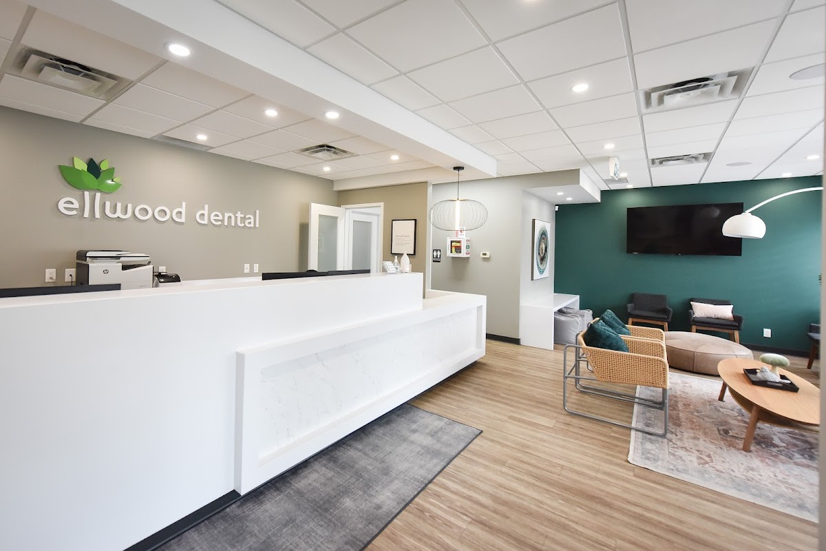 Ellwood Dental dental clinic in Edmonton - Photo 1