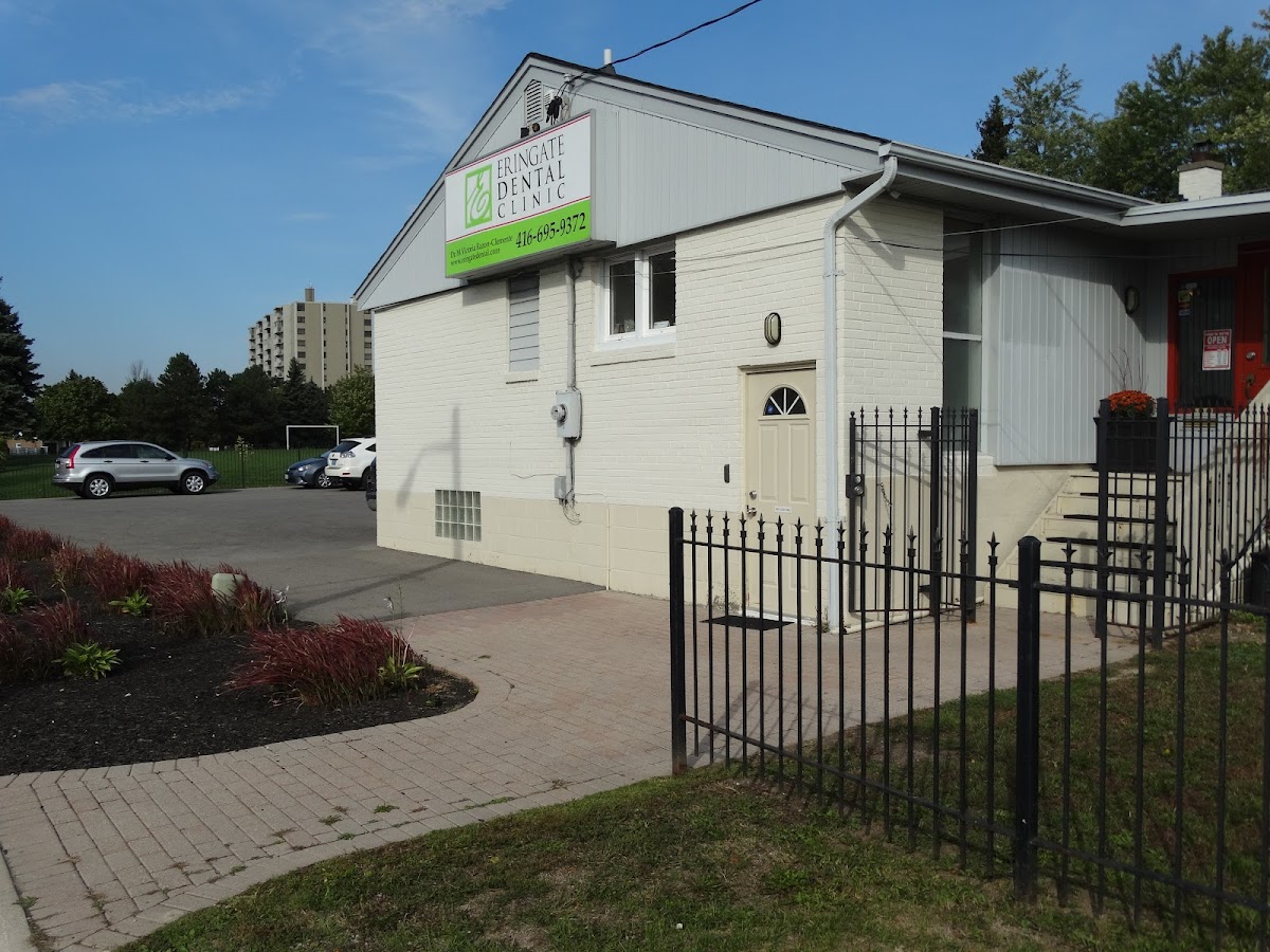Eringate Dental Clinic dental clinic in Etobicoke - Photo 8