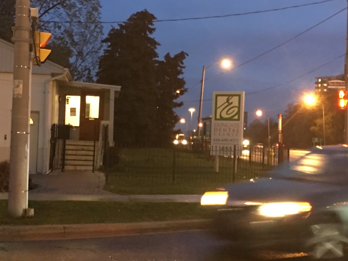 Eringate Dental Clinic dental clinic in Etobicoke - Photo 9