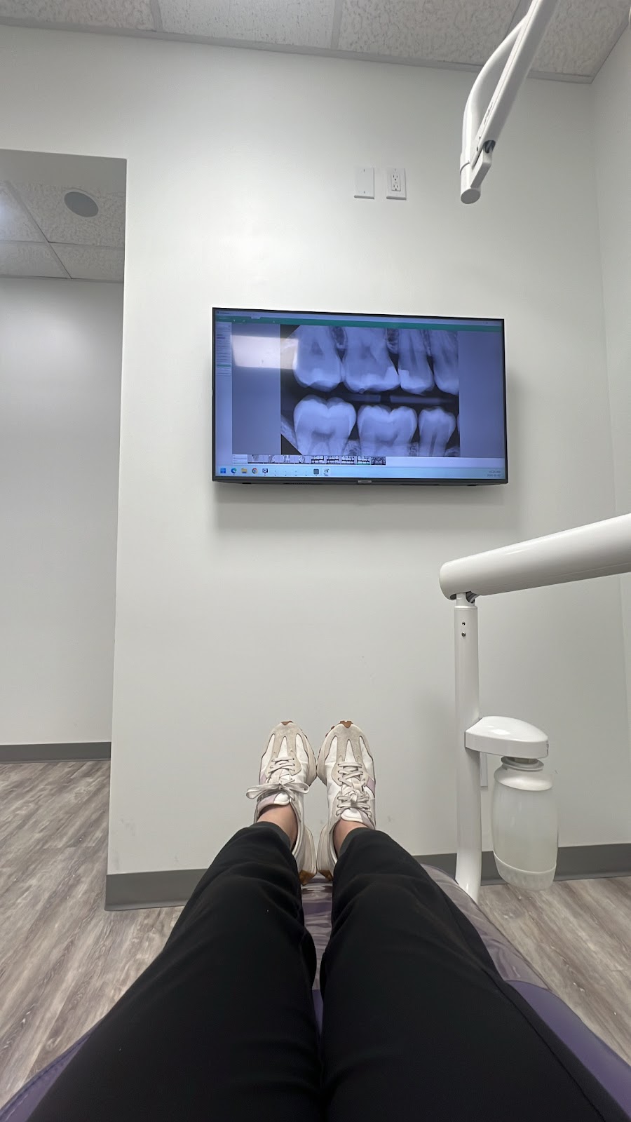 Harvest Hills Dental dental clinic in Edmonton - Photo 7