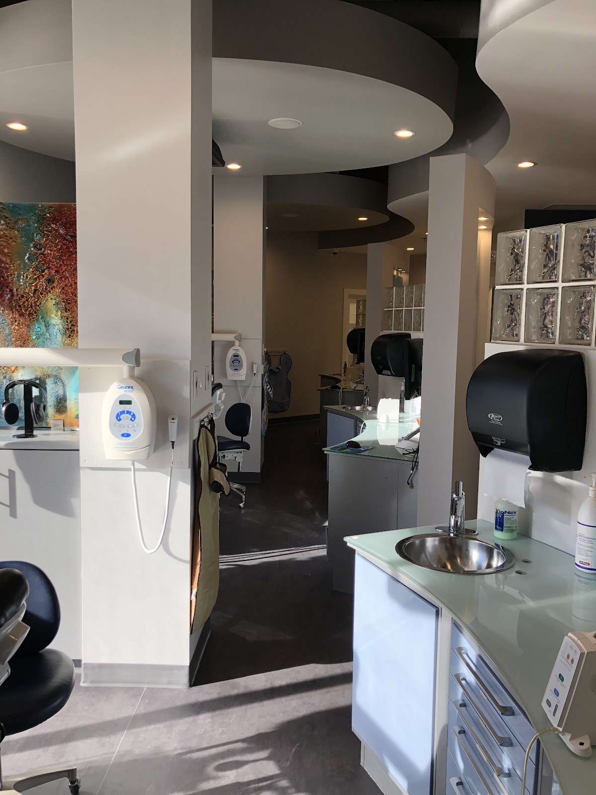 Ellerslie Dental Studio dental clinic in Edmonton - Photo 8
