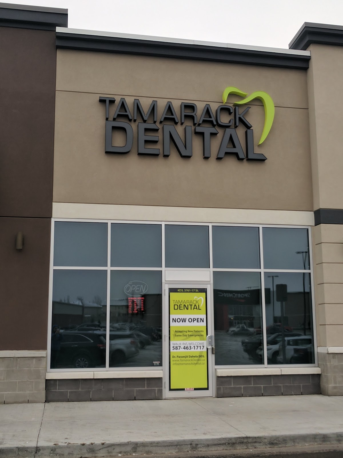 Tamarack Dental dental clinic in Edmonton - Photo 1