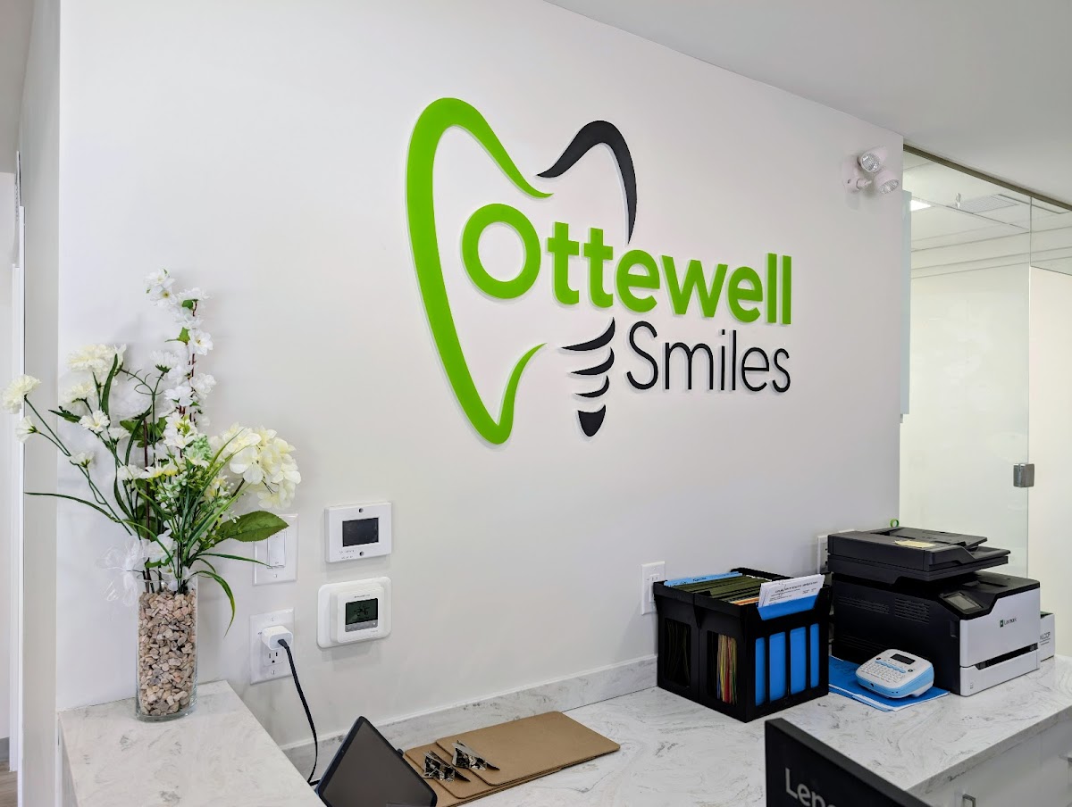 Ottewell Smiles dental clinic in Edmonton - Photo 4